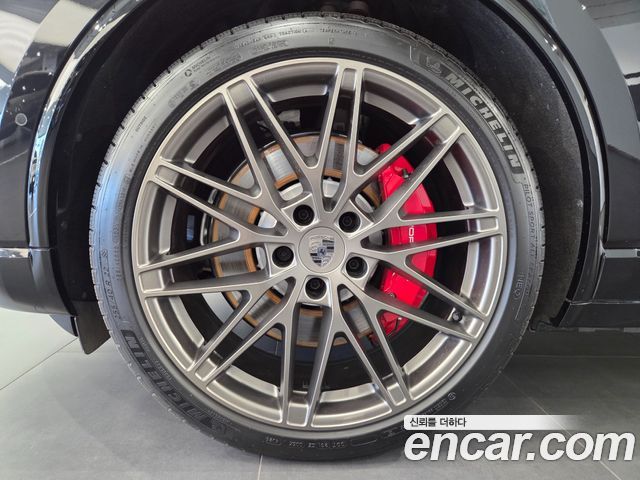 Porsche Macan из Кореи Encar