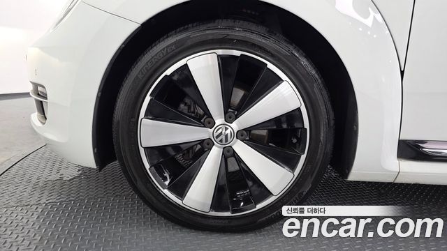 Volkswagen Beatle из Кореи Encar