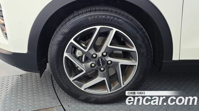 Ssangyong TIBOLI из Кореи Encar
