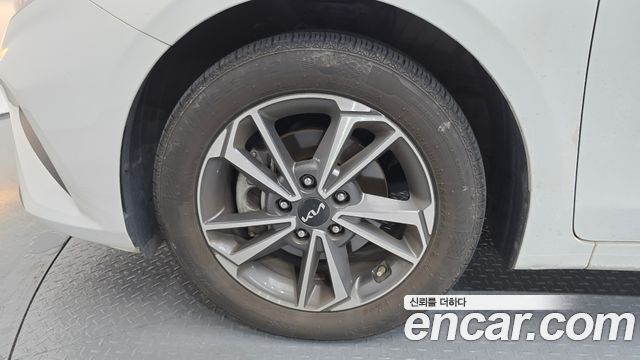 Kia K3 из Кореи Encar