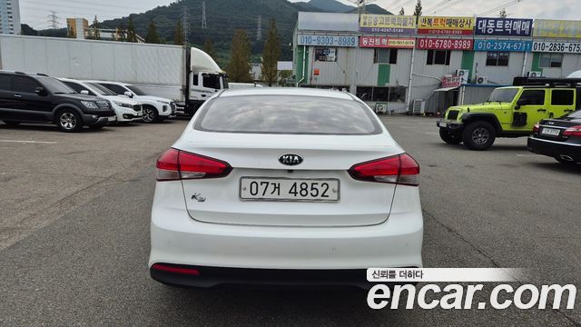 Kia K3 из Кореи Encar