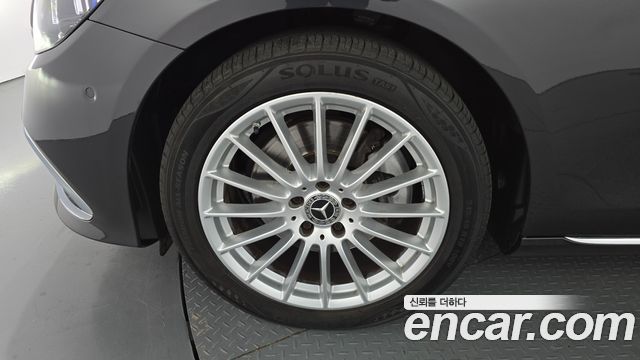 Mercedes-Benz E-Class из Кореи Encar