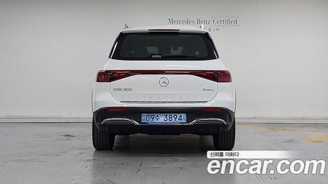 Mercedes-Benz EQB из Кореи Encar