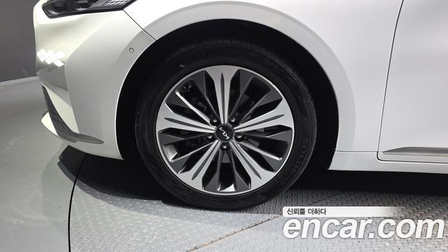 Kia K8 из Кореи Encar