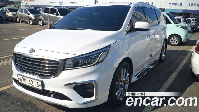 Kia Carnival 7-Seater Limousine President — пробег 130 300 км — фото 1 из 5