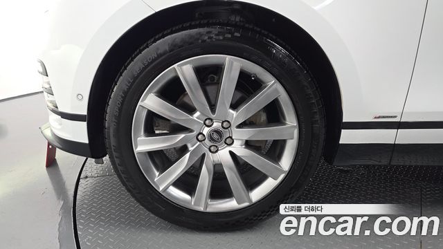 Land Rover Range Rover Velar из Кореи Encar