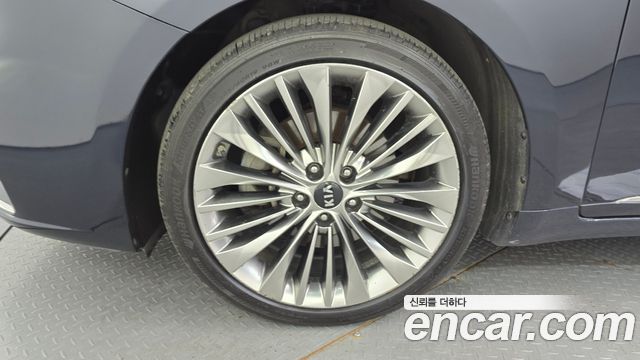 Kia K7 из Кореи Encar