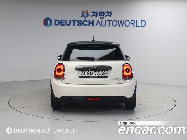 Mini Cooper Standard 3rd — пробег 152 600 км — фото 4 из 5