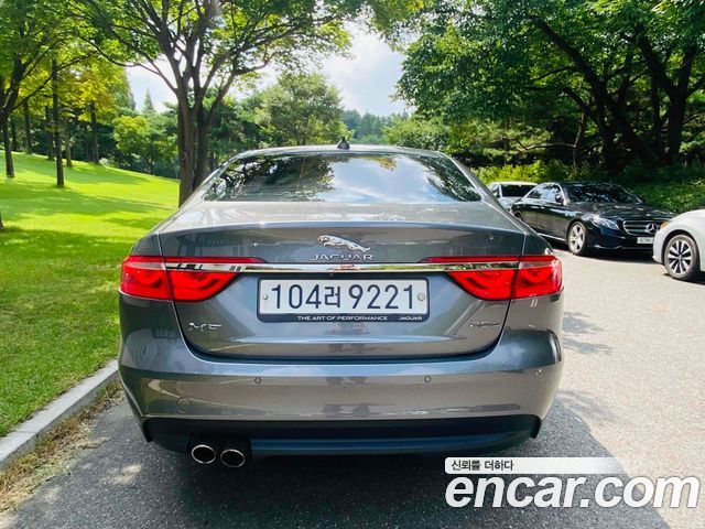 Jaguar XF из Кореи Encar