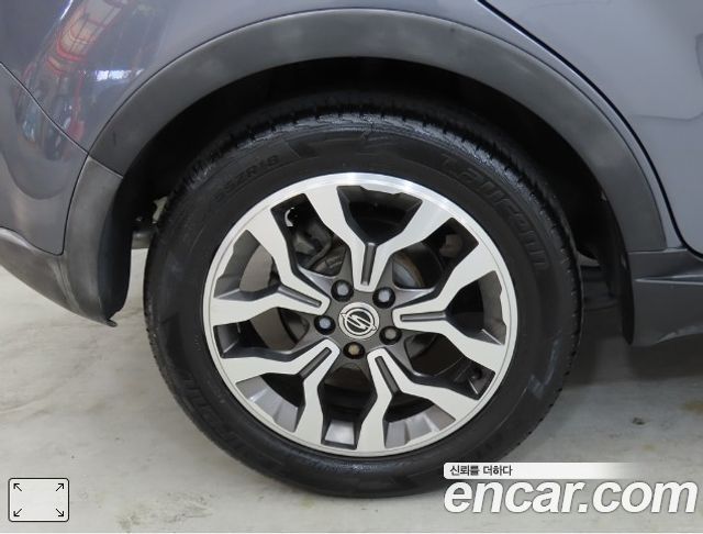 Ssangyong KORANDO 2.2 RX 4WD SUP — пробег 102 987 км — фото 5 из 5