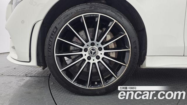 Mercedes-Benz CLS-Class из Кореи Encar
