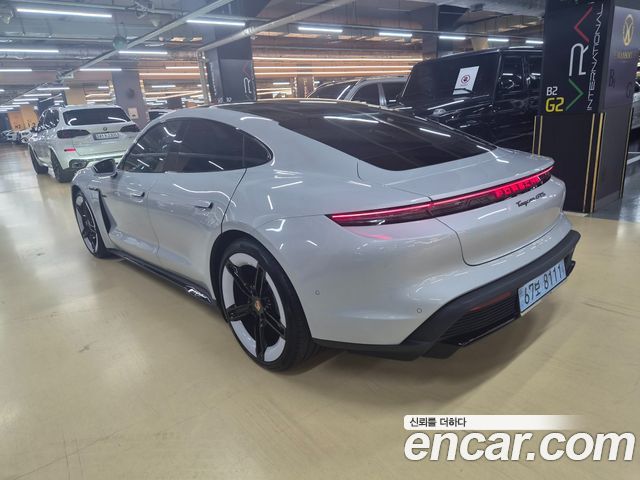 Porsche Taycan из Кореи Encar