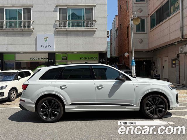Audi Q7 из Кореи Encar