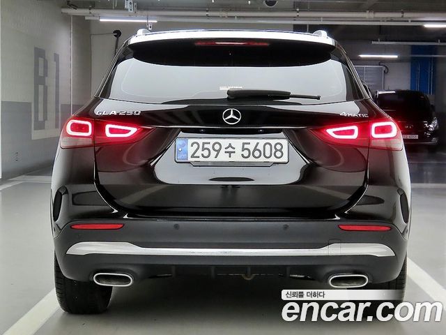 Mercedes-Benz GLA-Class из Кореи Encar