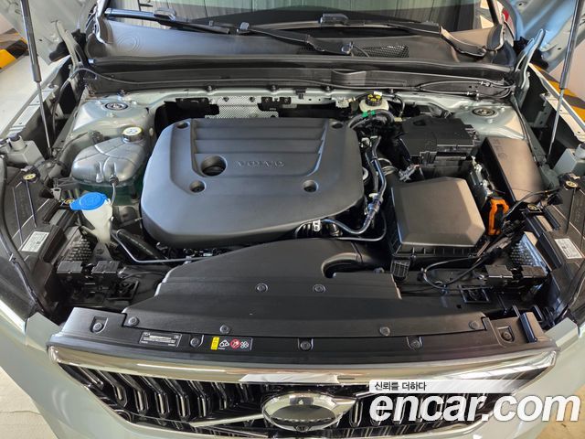 Volvo XC40 из Кореи Encar