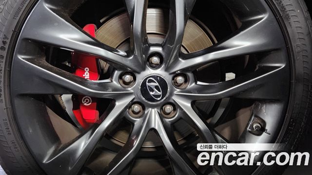 Hyundai Genesis из Кореи Encar