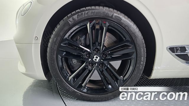 Bentley Continental из Кореи Encar