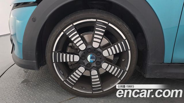 Mini Cooper Convertible из Кореи Encar