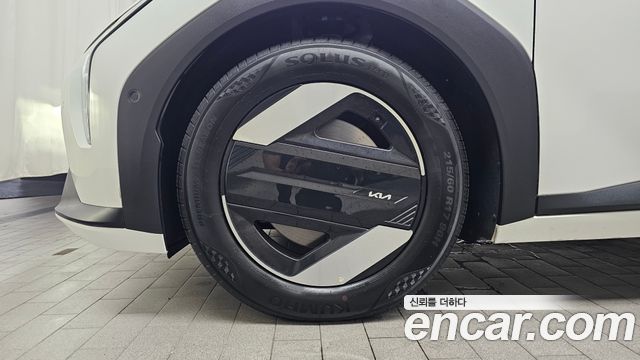 Kia EV4 из Кореи Encar