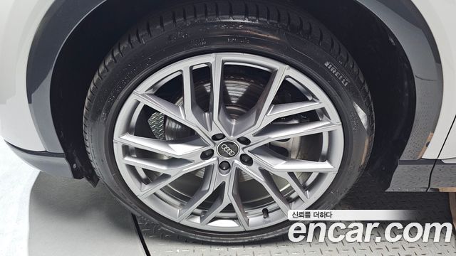 Audi Q4 e-tron из Кореи Encar