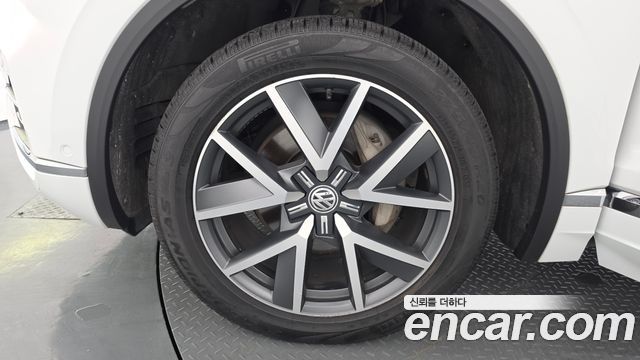 Volkswagen Touareg из Кореи Encar