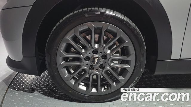 Mini Cooper из Кореи Encar