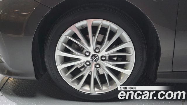 Toyota Camry 2.5 — пробег 76 339 км — фото 5 из 5