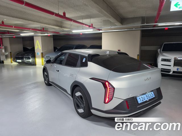 Kia EV4 из Кореи Encar