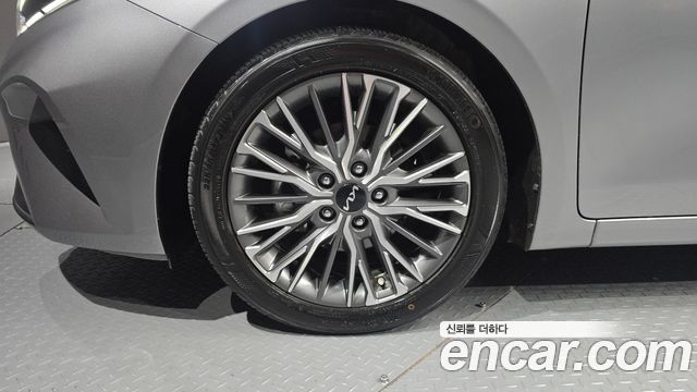 Kia K3 из Кореи Encar
