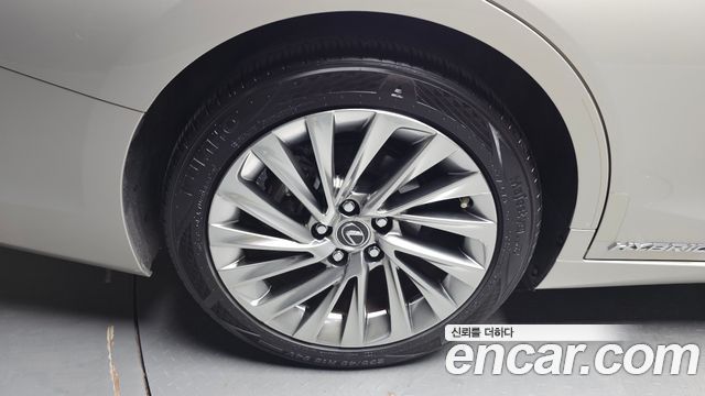 Lexus ES Executive — пробег 66 763 км — фото 5 из 5